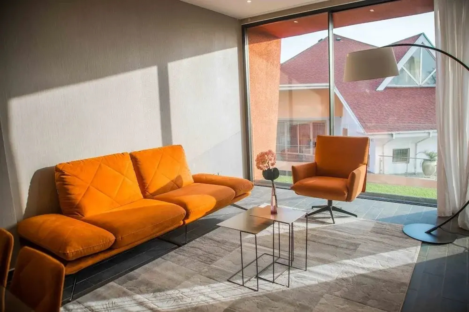 Отель Bel Air Crest Hotel & Suites