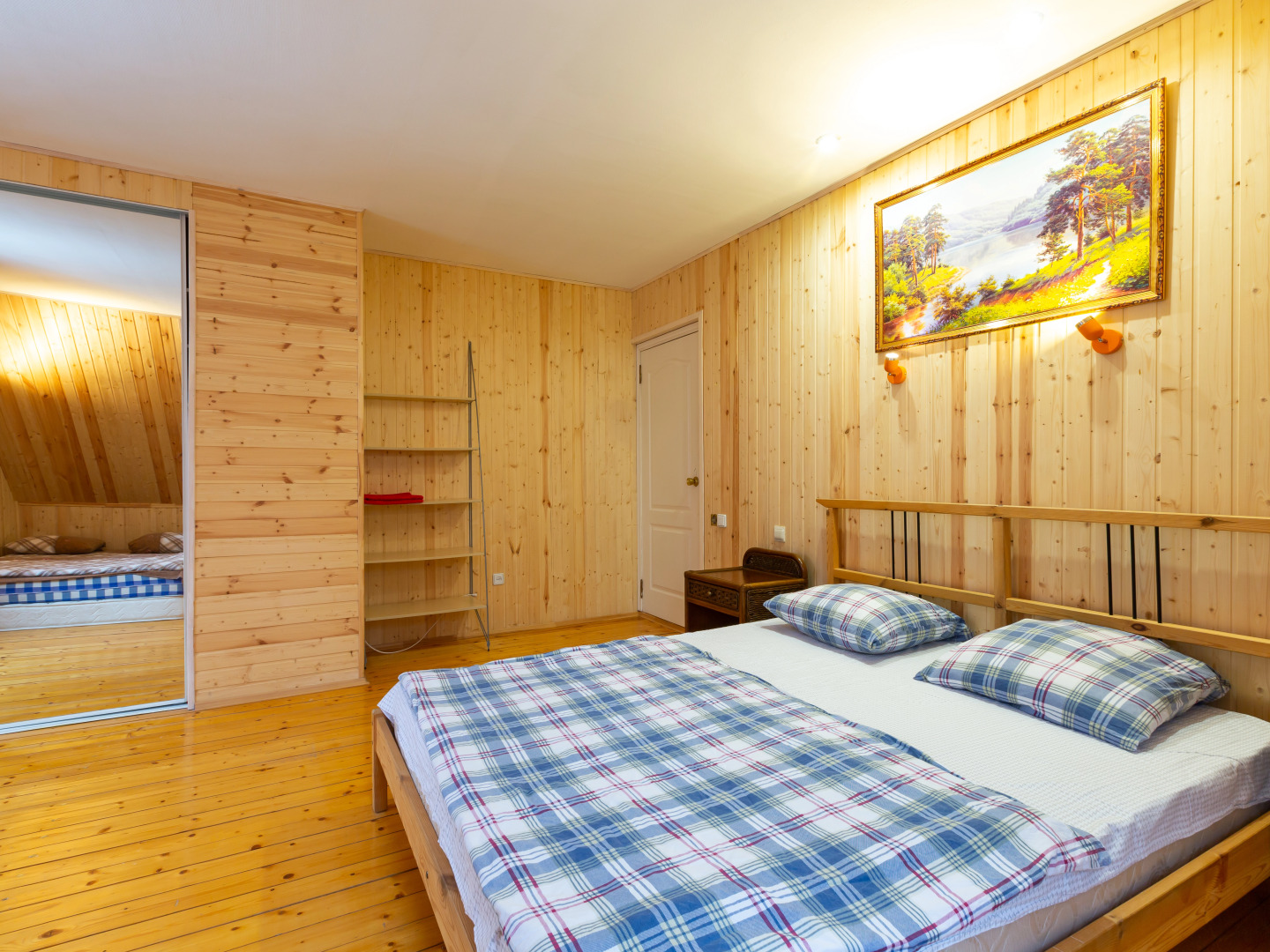 V Rassudovo Guest House	