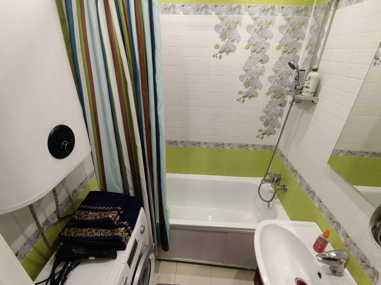 Апартаменты трехкомнатные  у Елены