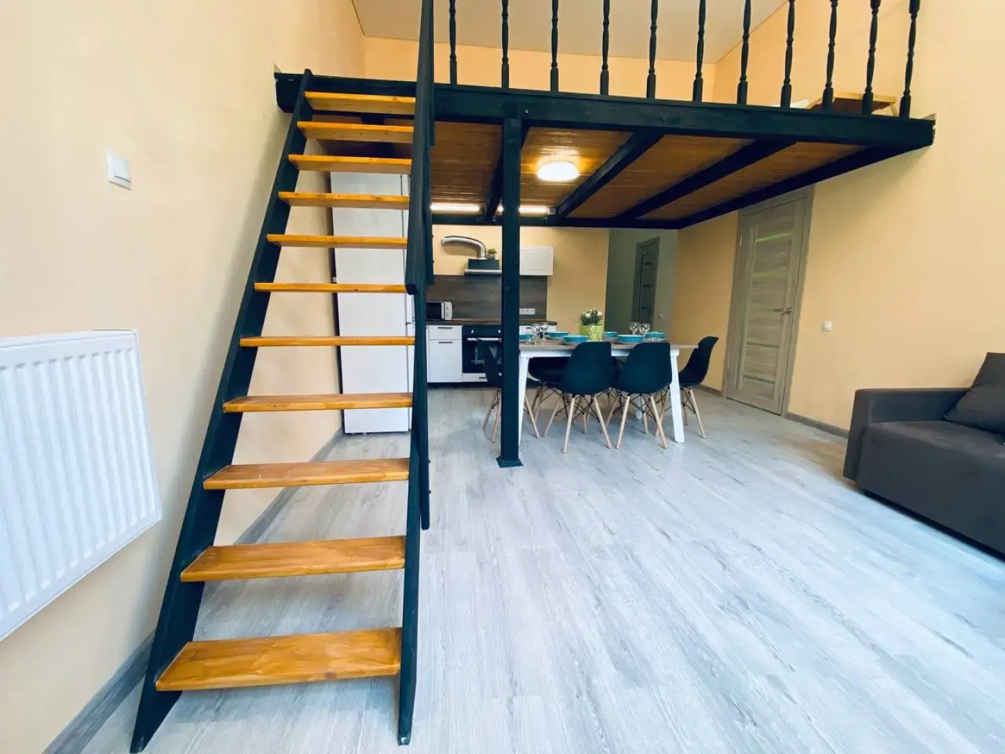 Апартаменты Room-Room Хользунова 40