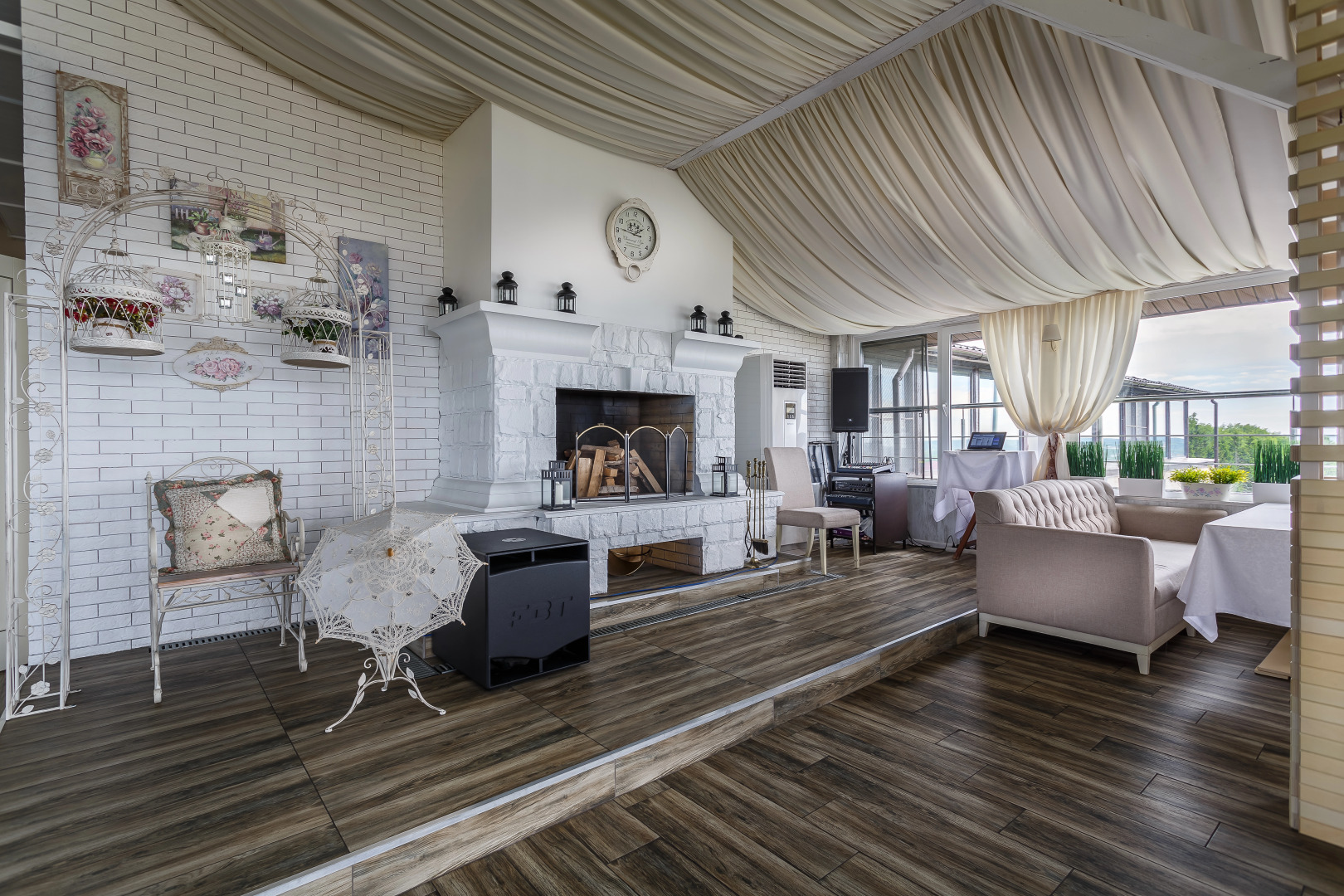 Отель Виктория Плаза