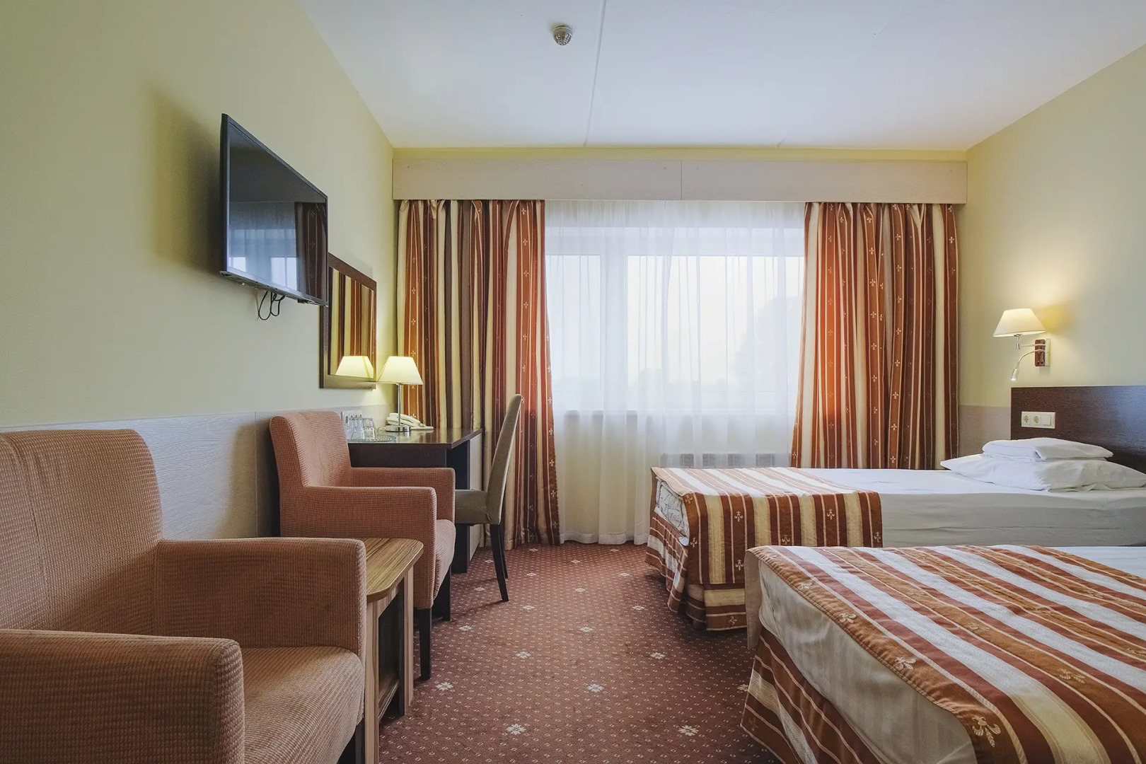 Отель Дружба