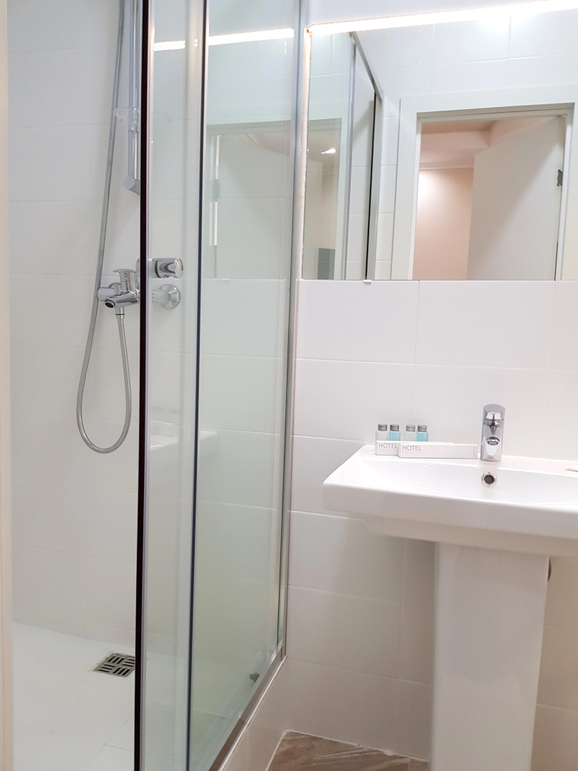 Отель Плутус