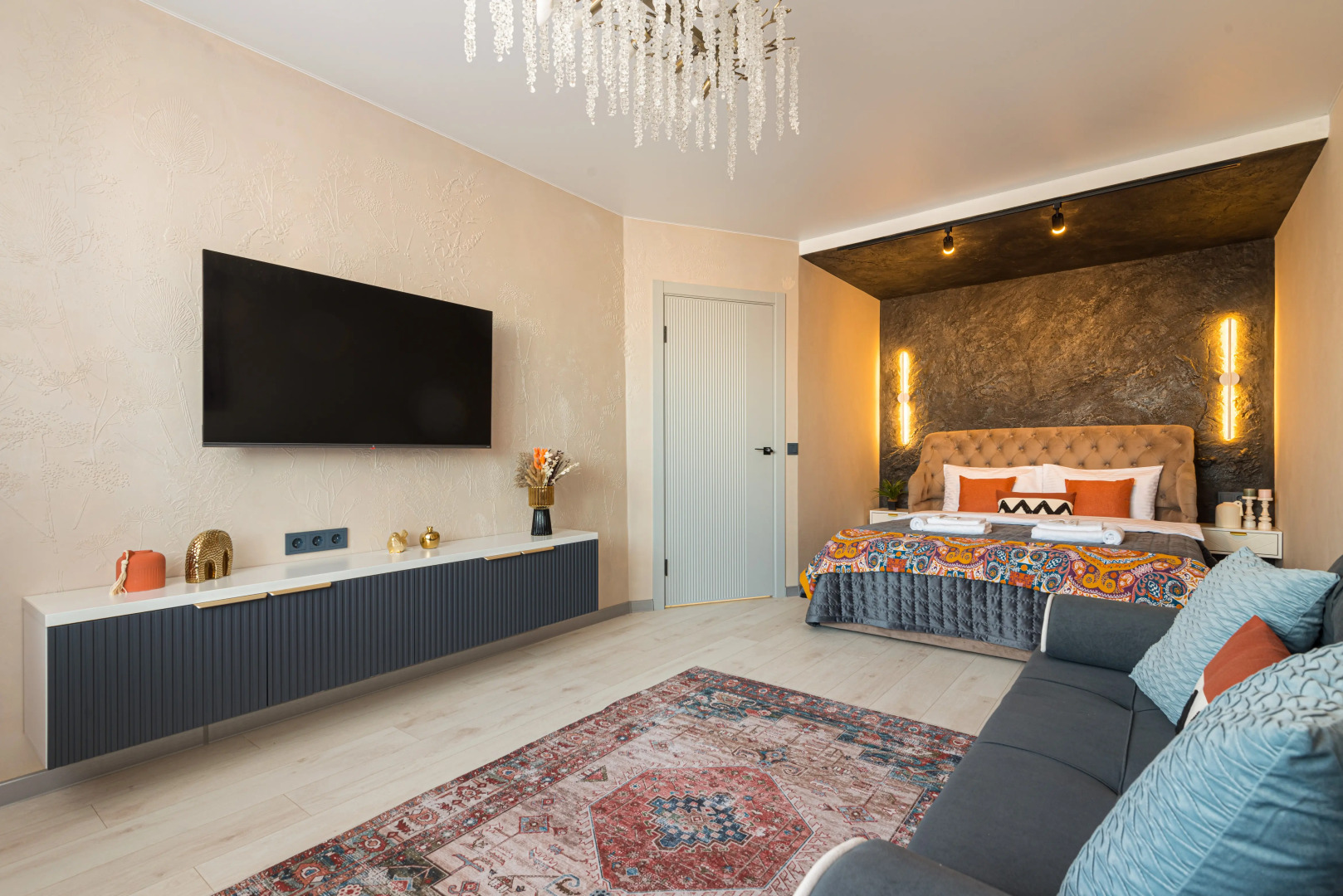 Квартира 1-к в центре на Н.Рождественского 1 от RentAp, 4 сп.места