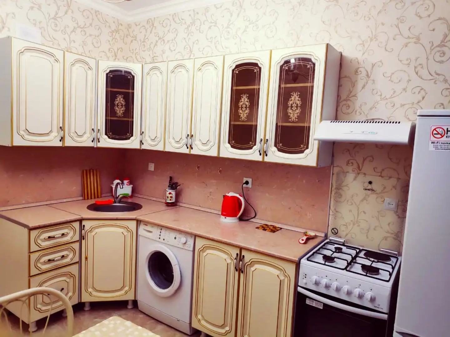 Апартаменты КвартОтель на М.Горького 85Б 1