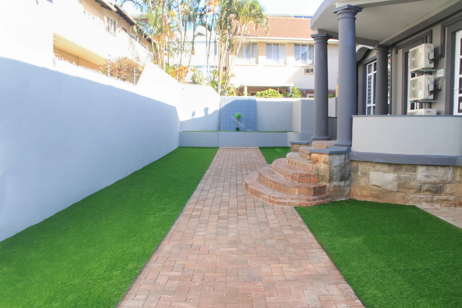 Отель The Cato Suites