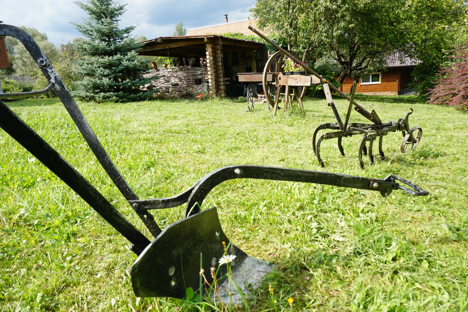 Мини-Отель Усадьба 4 сезона