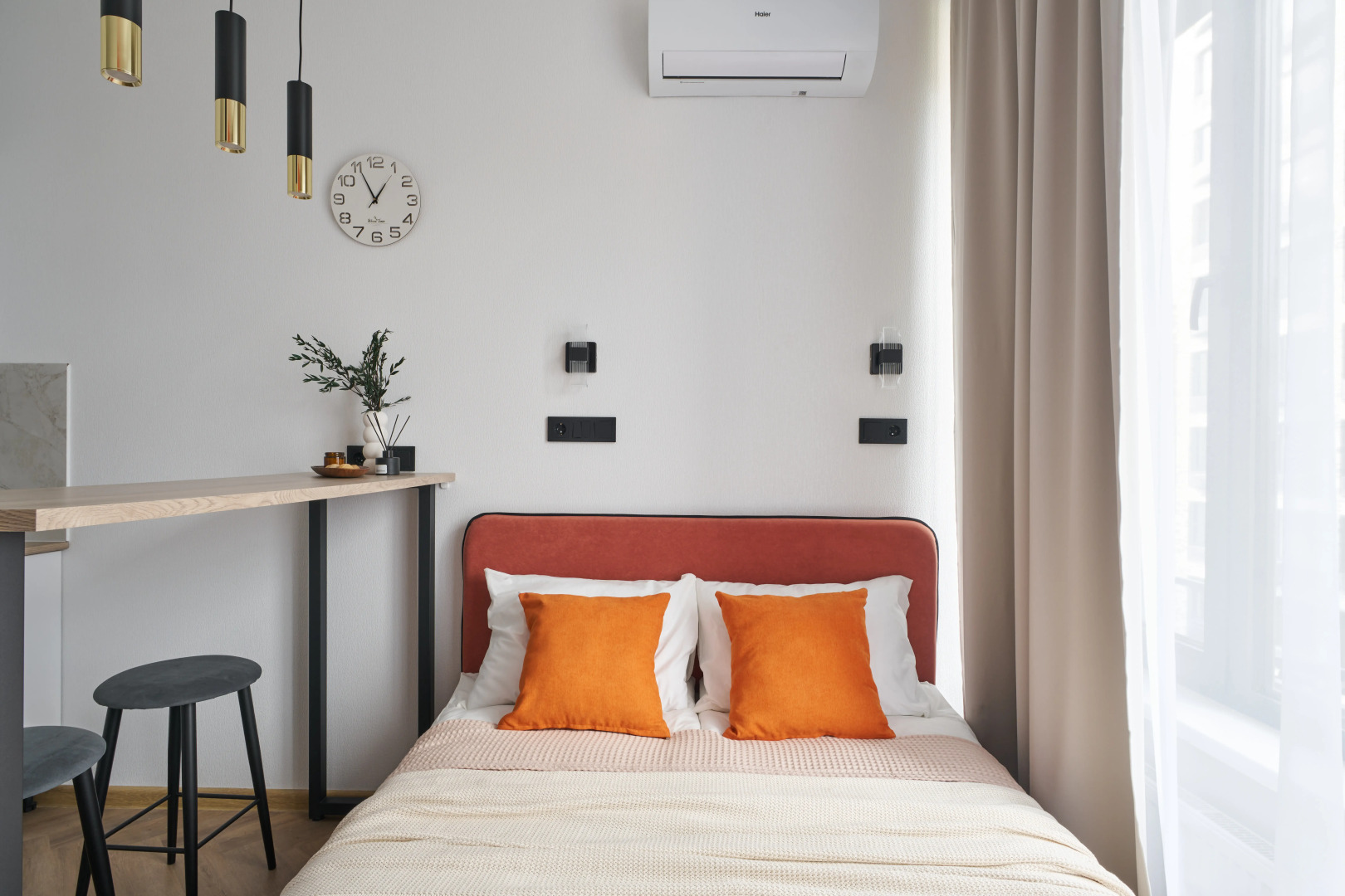 Апартаменты Уютные на Новоданиловской Набережной-1