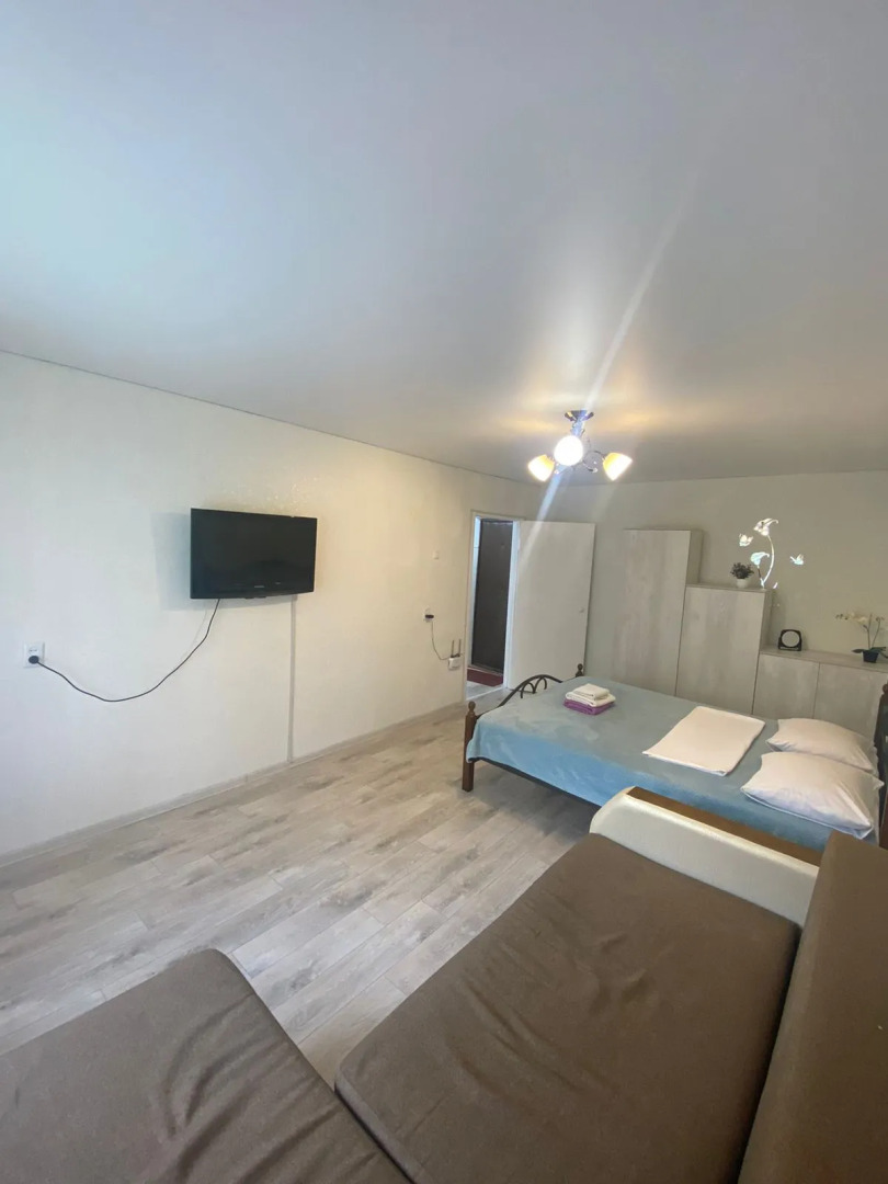 Апартаменты На Каслинской