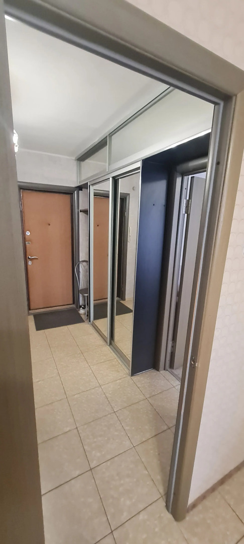 Квартира Уютная в Тихом Районе Возле Центра Города