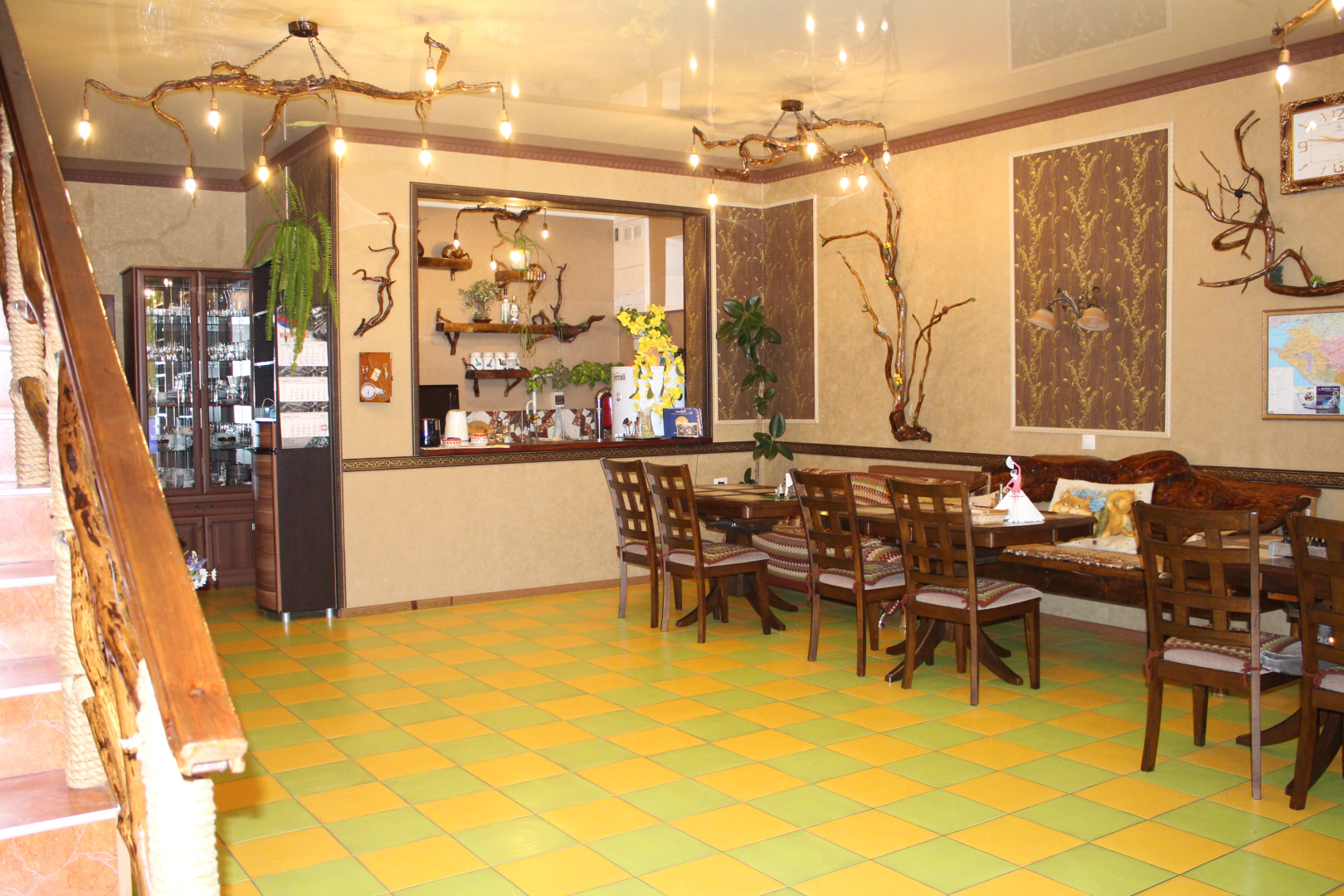 Меблированные комнаты У Друзей