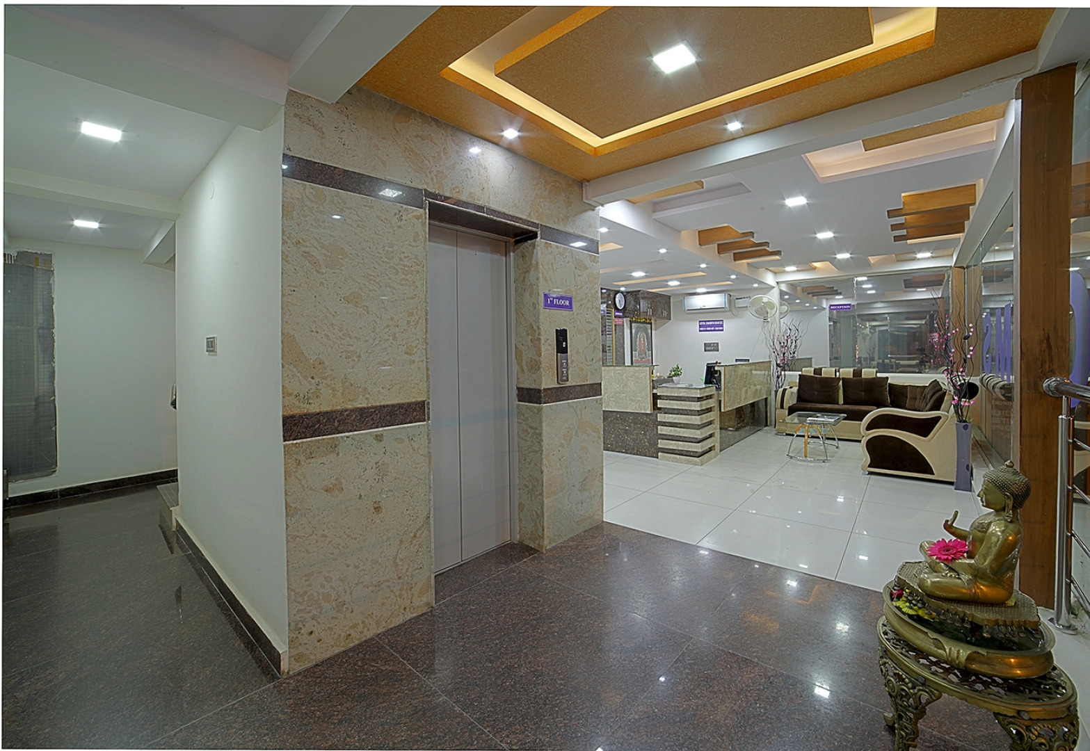 Отель Sai Swetha Grands