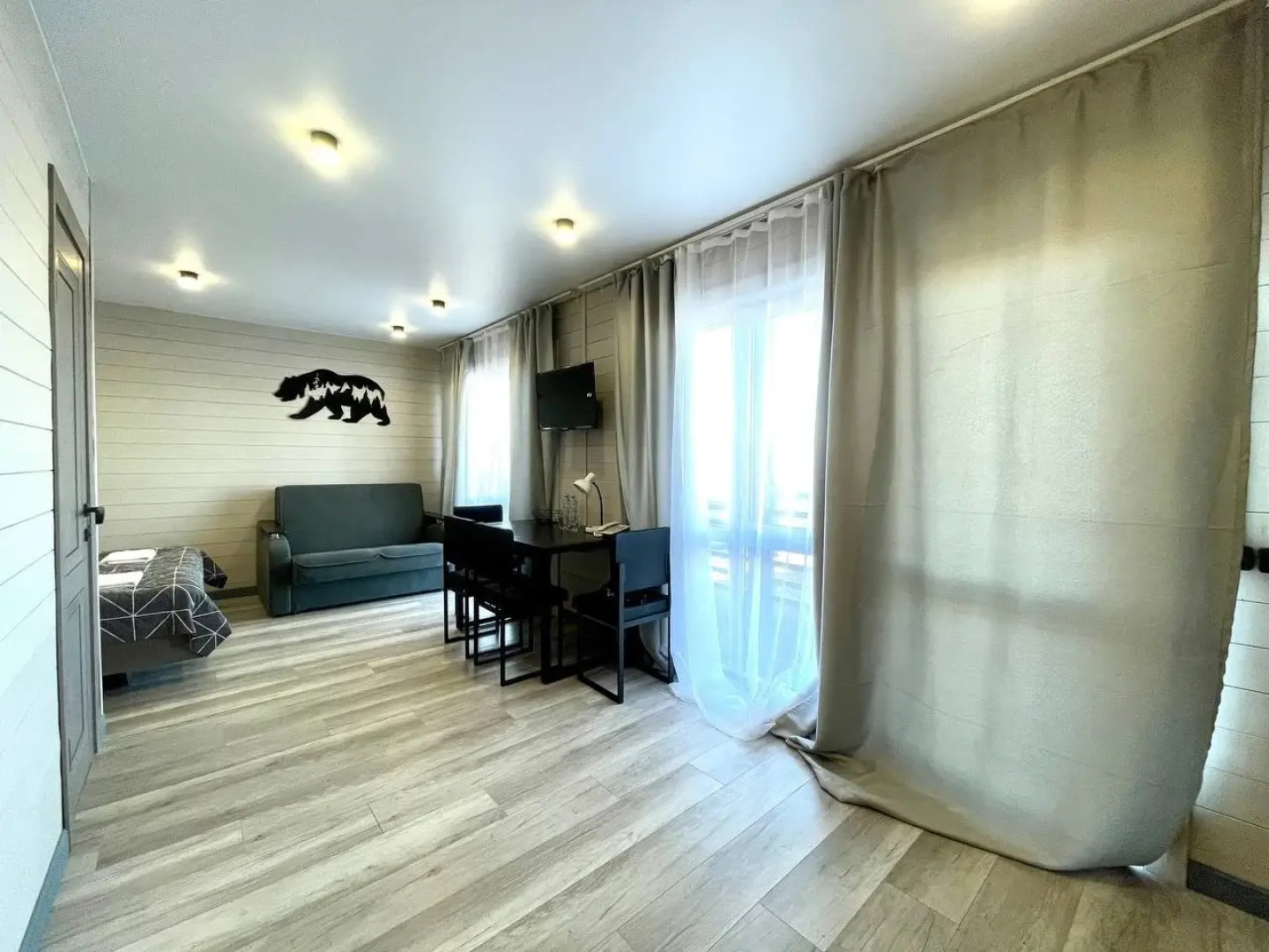 Отель ХОТЭЙ