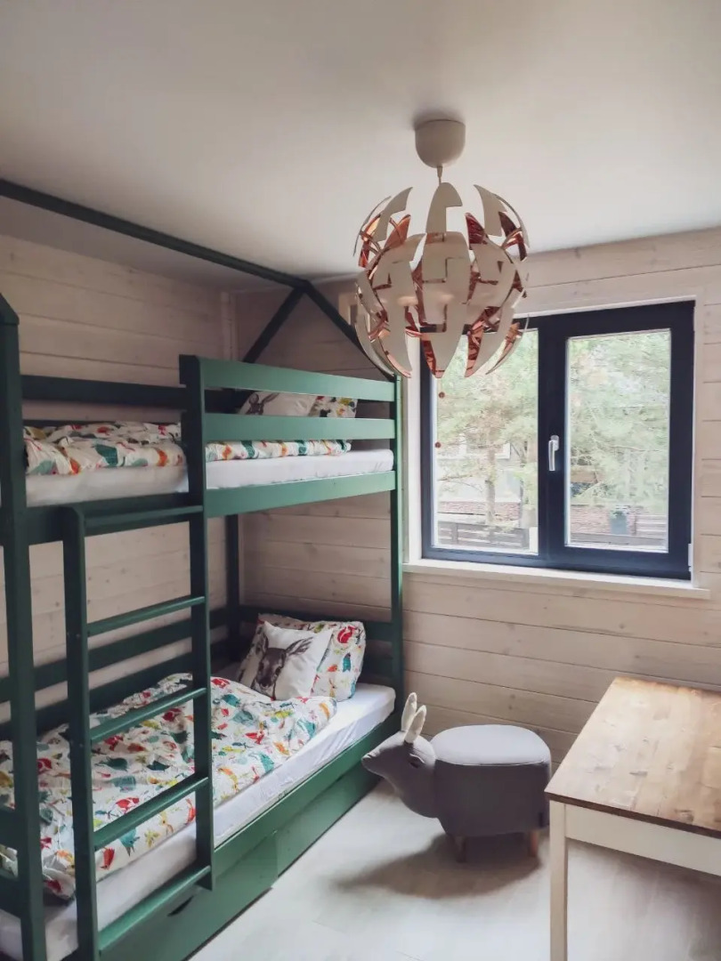 Dom V Lesu Guest house