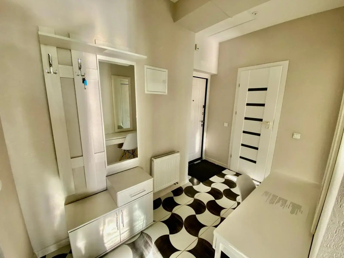 Апартаменты отличные рядом с Верхним озером