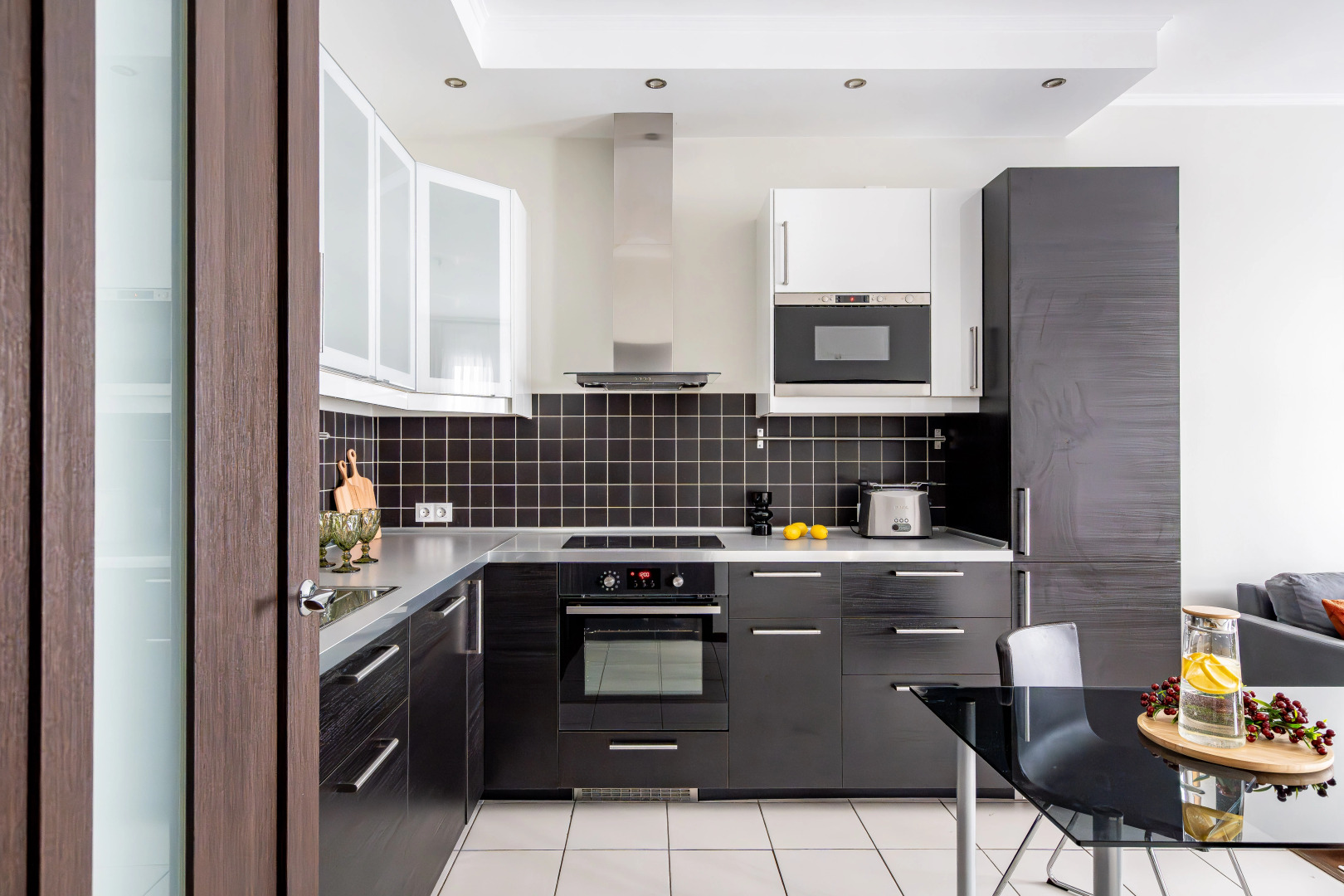 Квартира GetFlat Scarlet с Балконом Для 1-4 Гостей