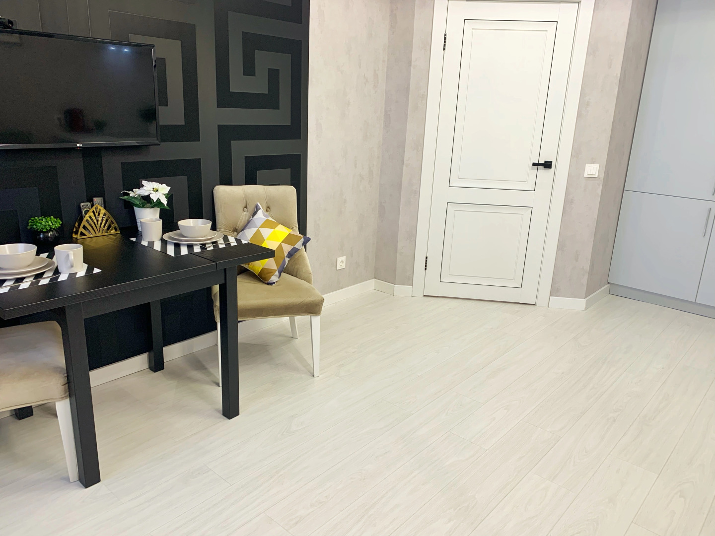 Апартаменты APARTHome Школьная 13/9