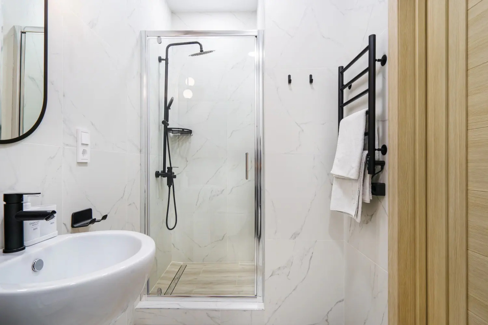 Апартаменты Good night на Белинского 32А Евродвушка