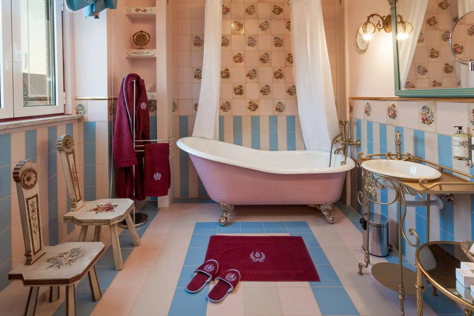 Отель Stroganov