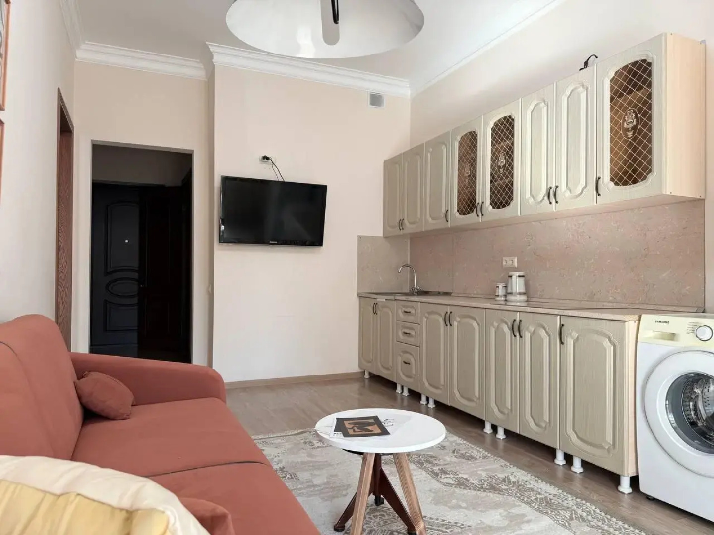 Апартаменты Квартира Просторная в Каспийске