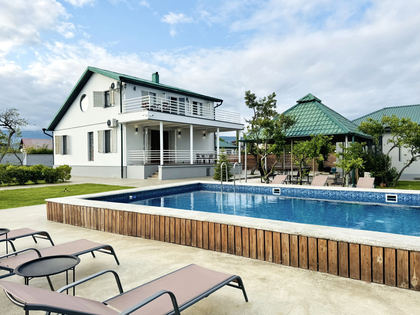 Вилла Аврора