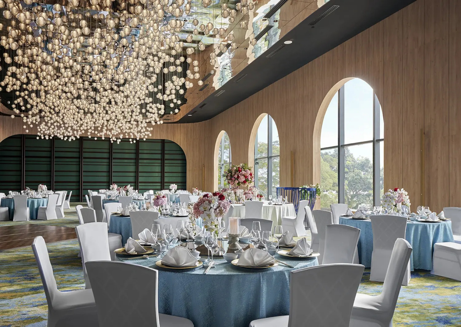 Отель PARKROYAL COLLECTION Kuala Lumpur