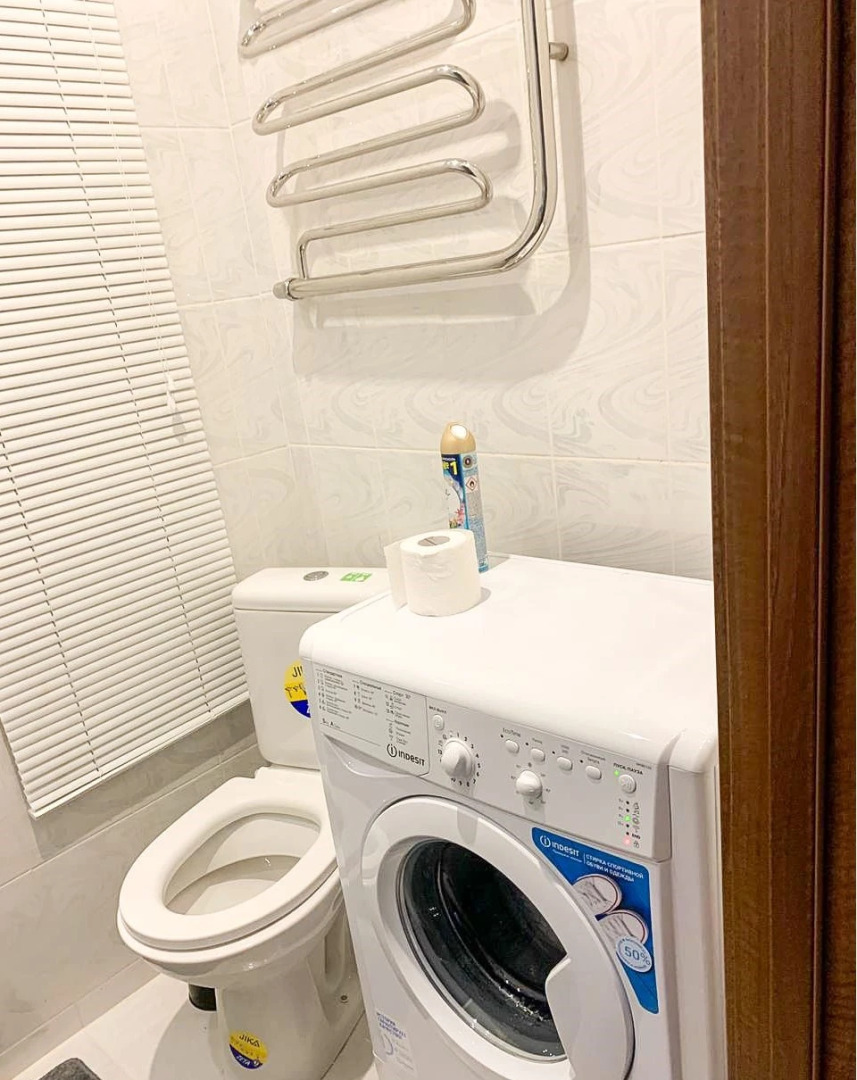 Апартаменты Квартира AlexHome РП Свердловский Молодежная 1