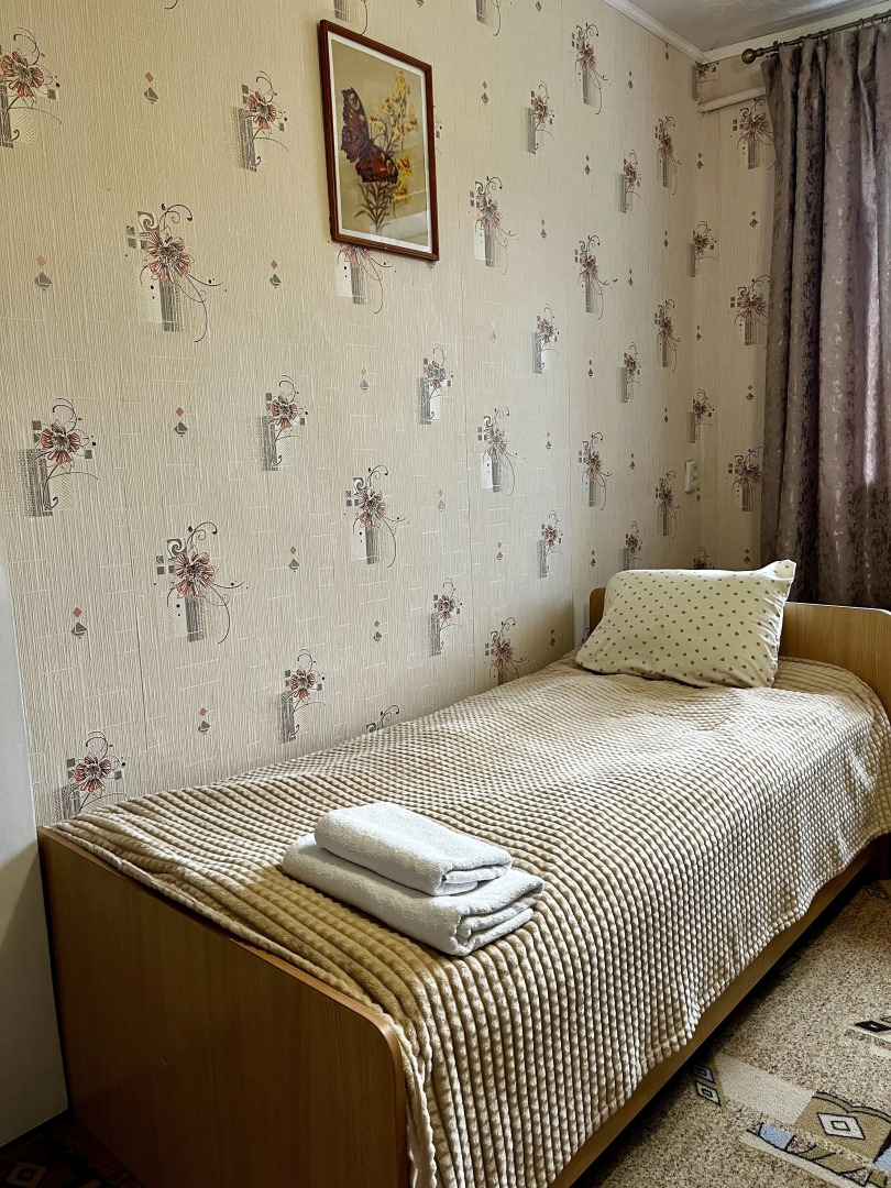 Квартира в тиxoм районе горoдa