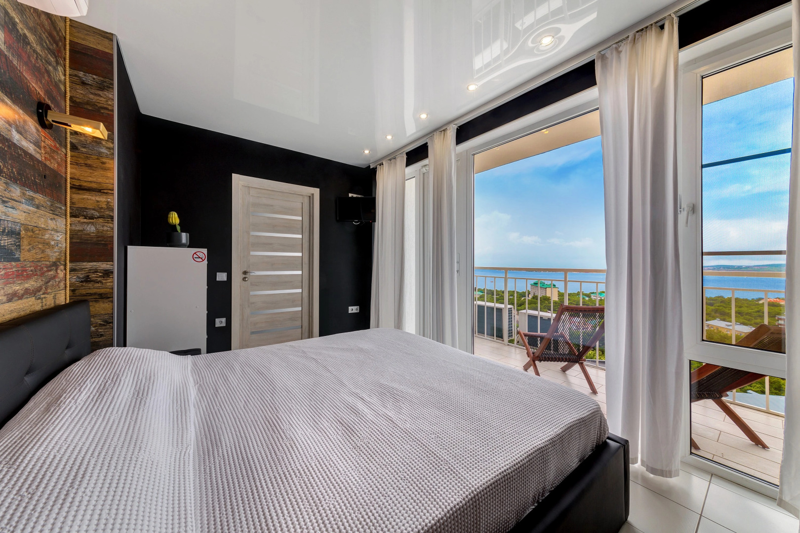 Апартаменты от Топ Геленджик Панорама & Геленджик I Family Royal Suite 2+2+2 гостя