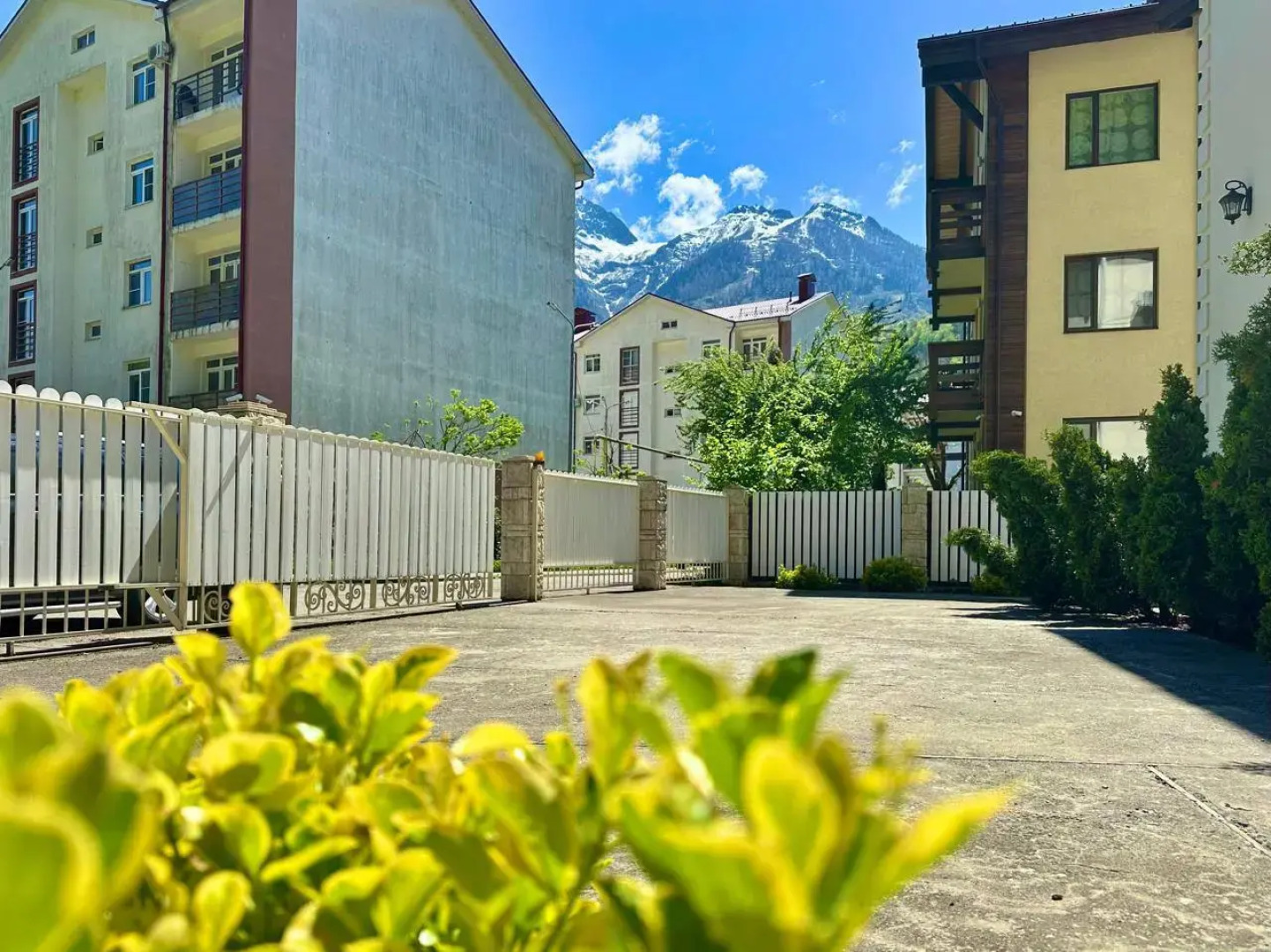 Апартаменты 2-х комнатные ГОРЫ рядом с казино