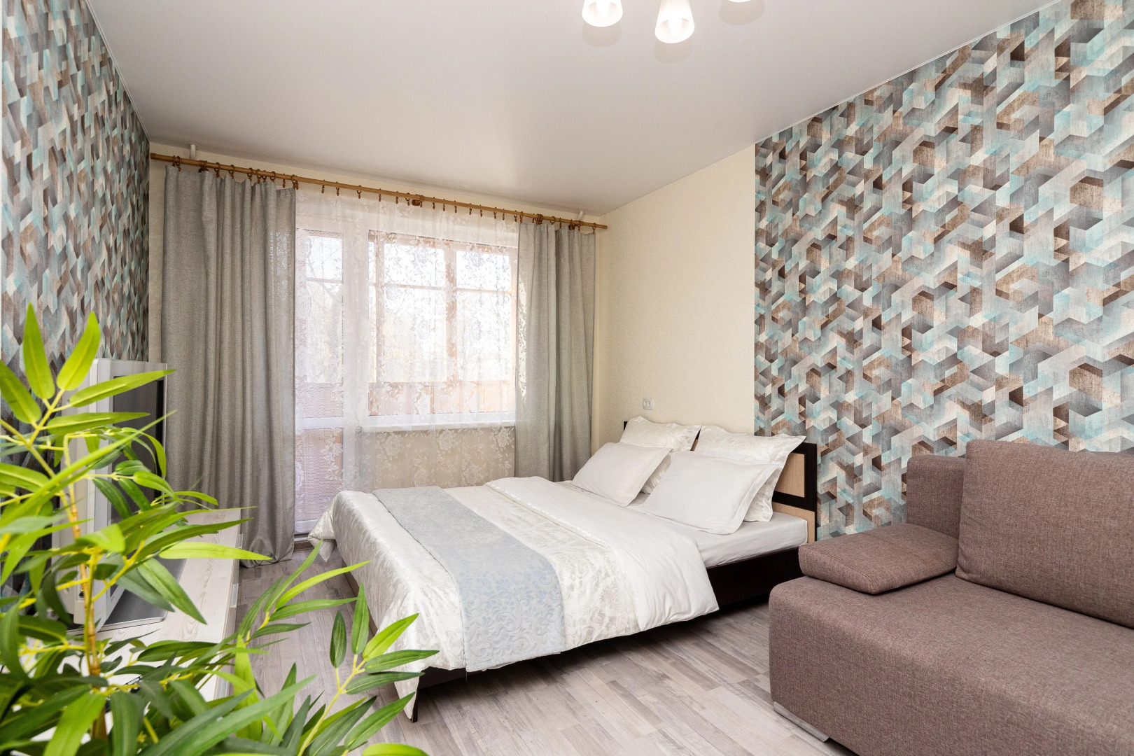 Апартаменты Однокомнатные рядом с рестораном Друзья