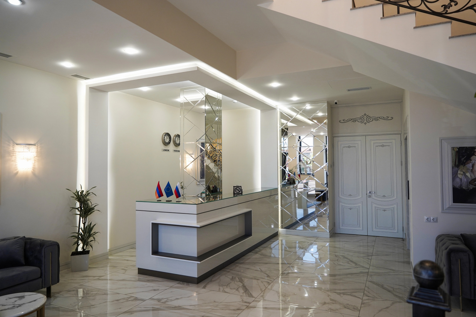 Отель Igit Plaza