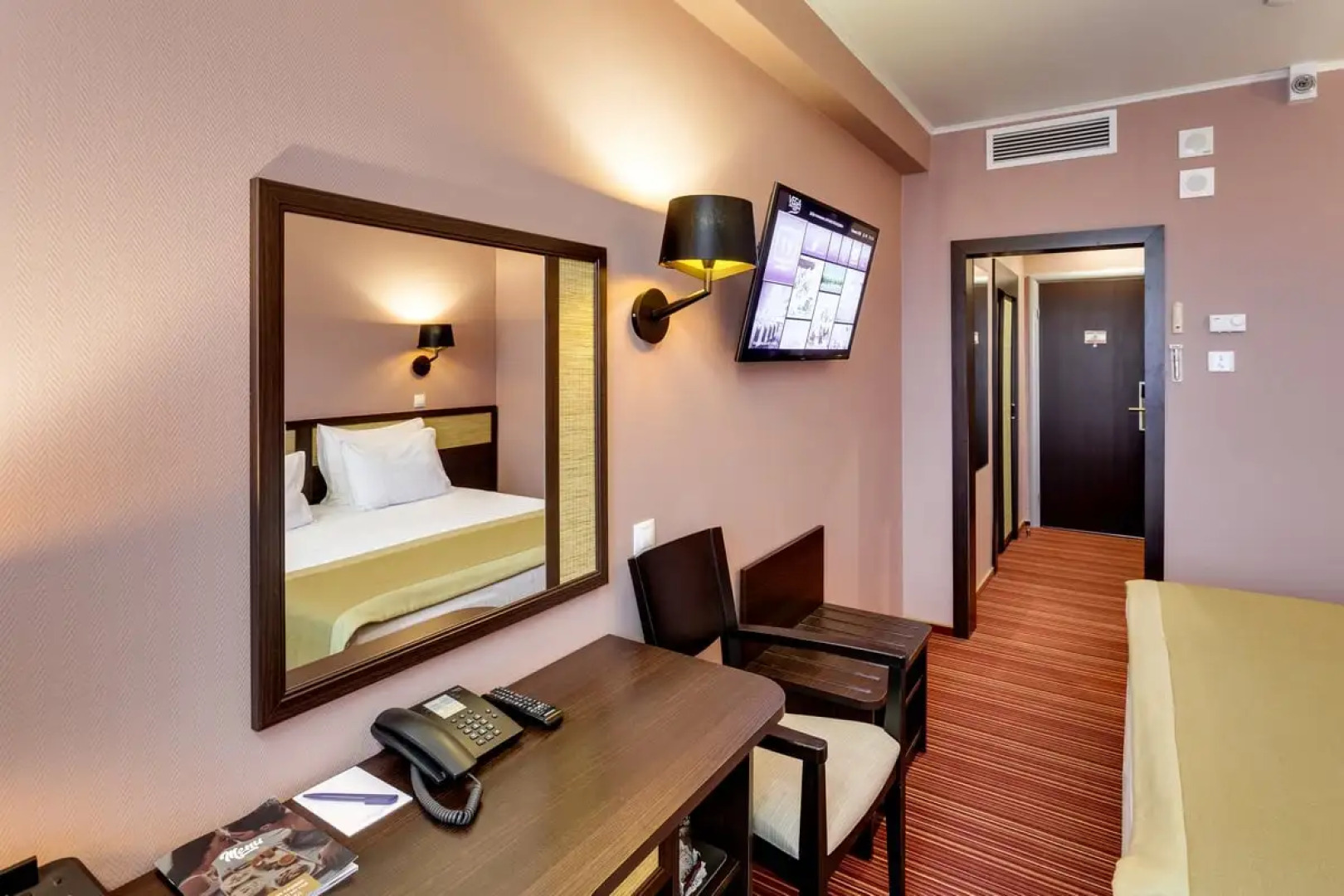 Отель Измайлово Вега Сервис Размещения Фаворит Групп