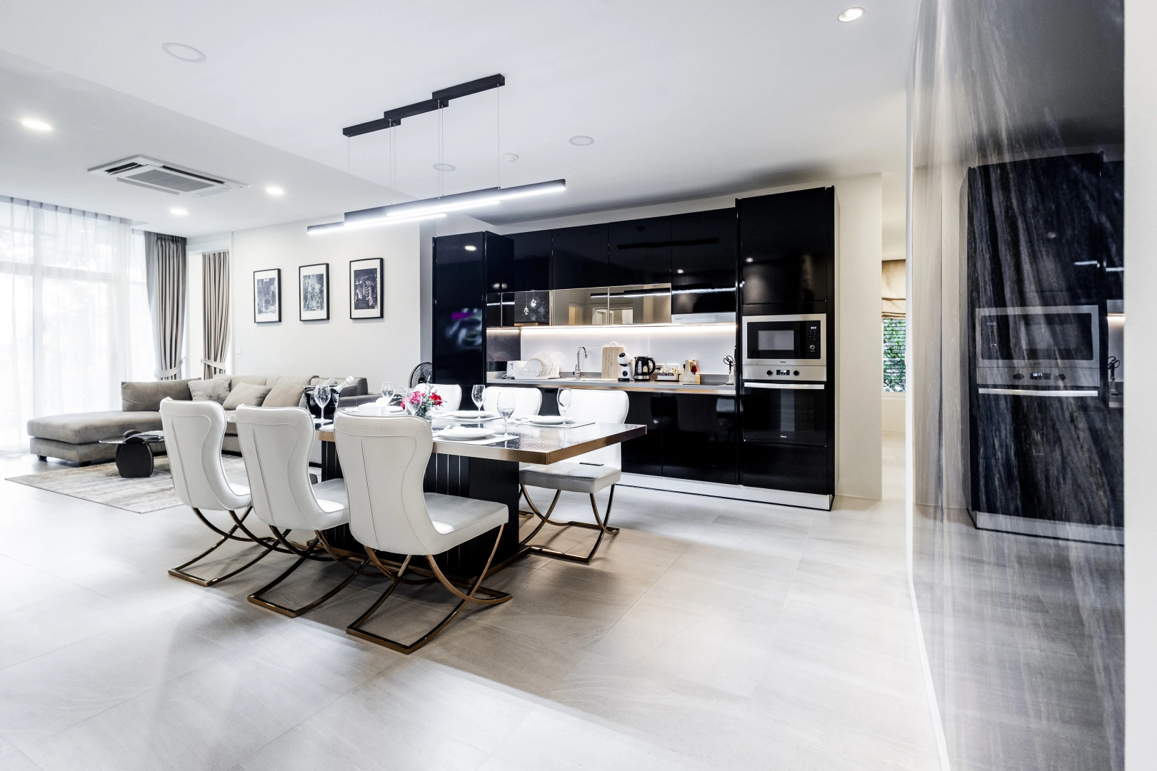 Апарт-отель Karon Beach Residence Phuket