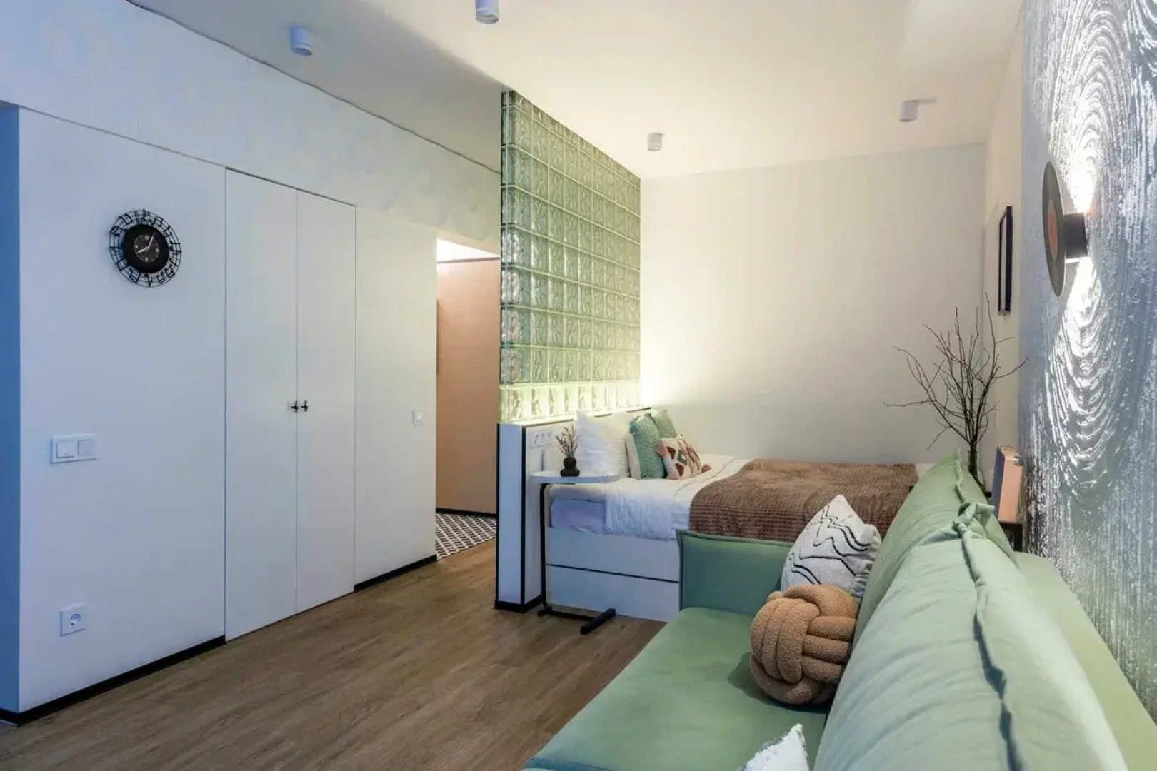 Апартаменты на 1-м Монетчиковском переулке 8