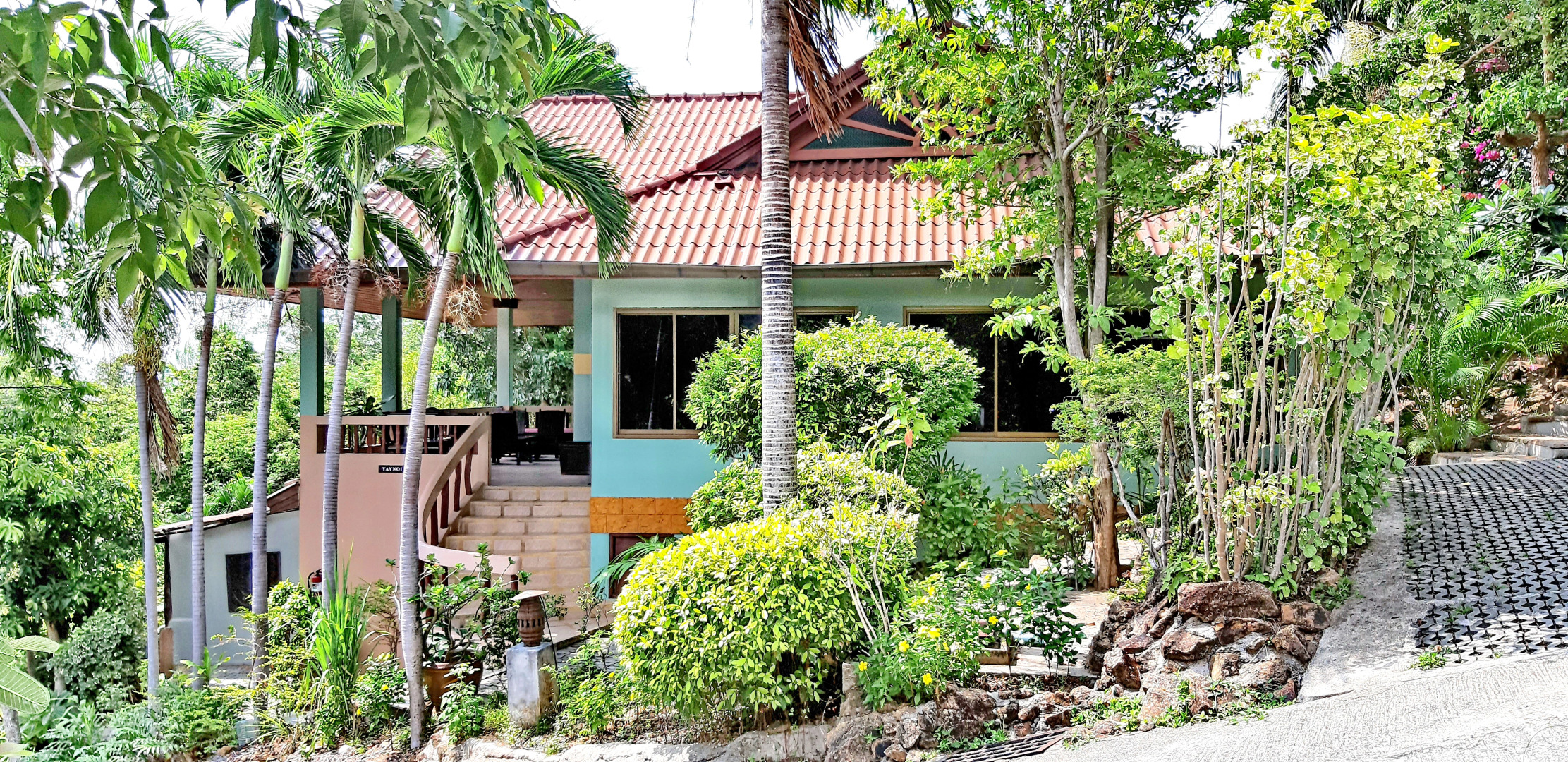 Отель Chaweng Bayview Resort