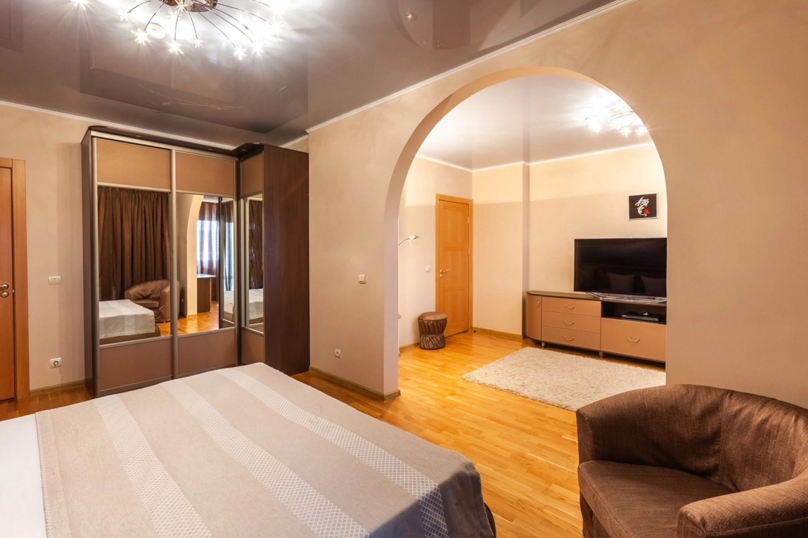 Апартаменты Даудель №77 у БЦ Петр Столыпин