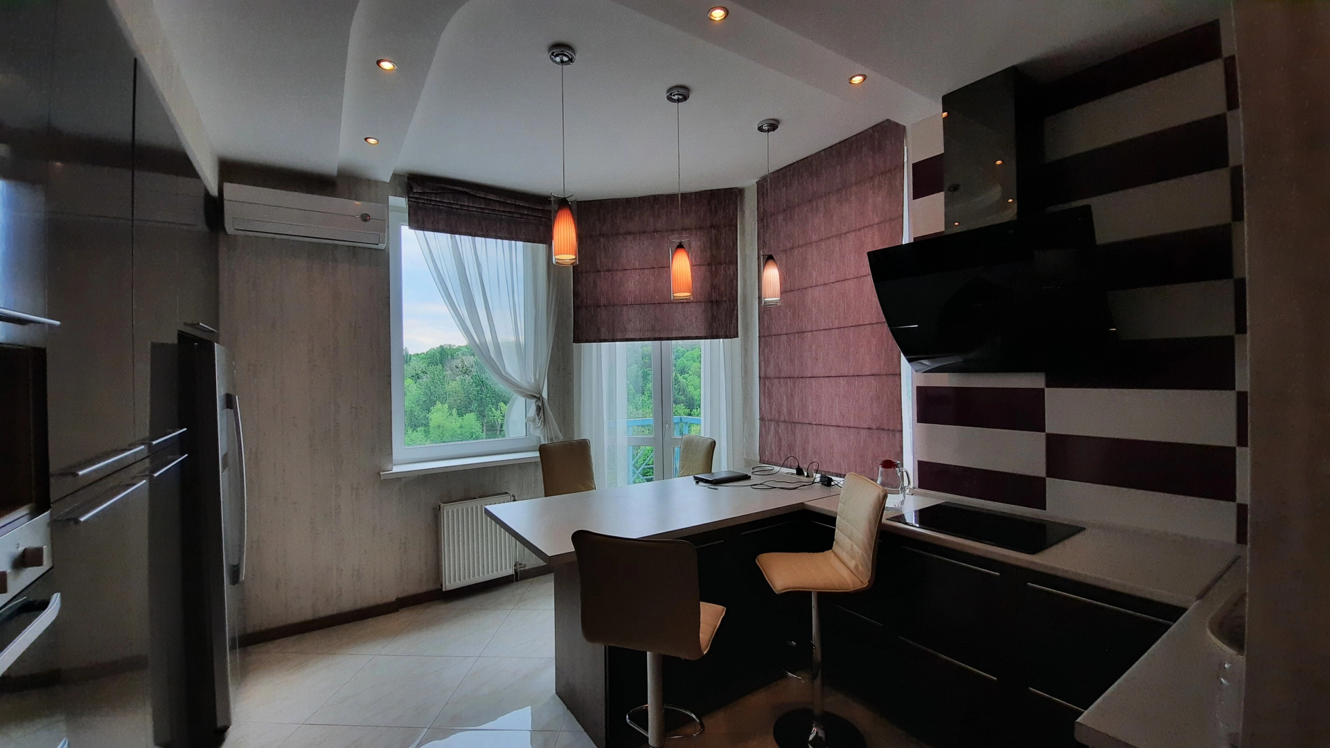 Апартаменты Шарм Парижа Кудряшова 20 Г