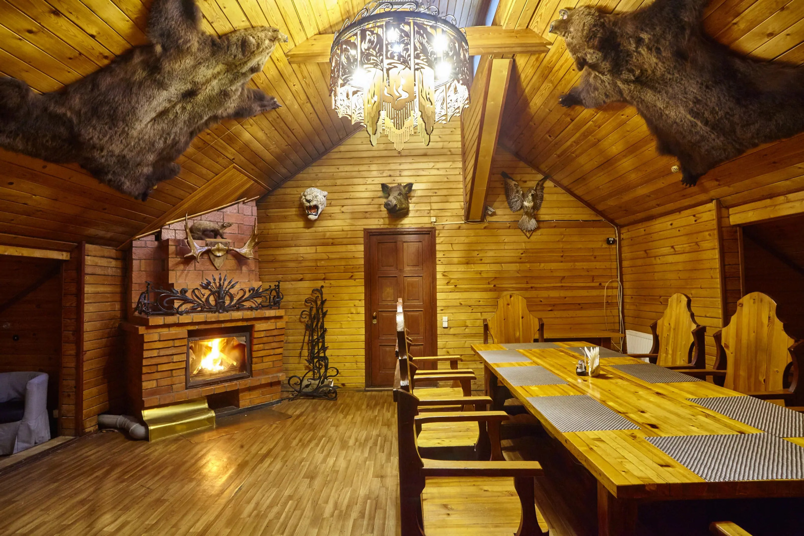 Отель Белое и Черное