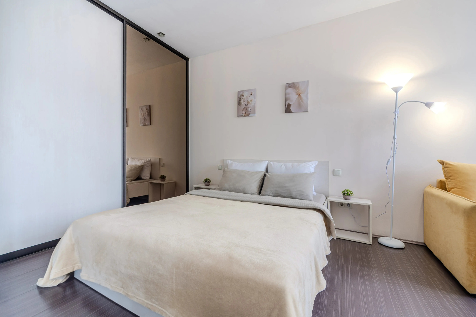 Квартира Евродвухкомнатная на Проспекте Независимости