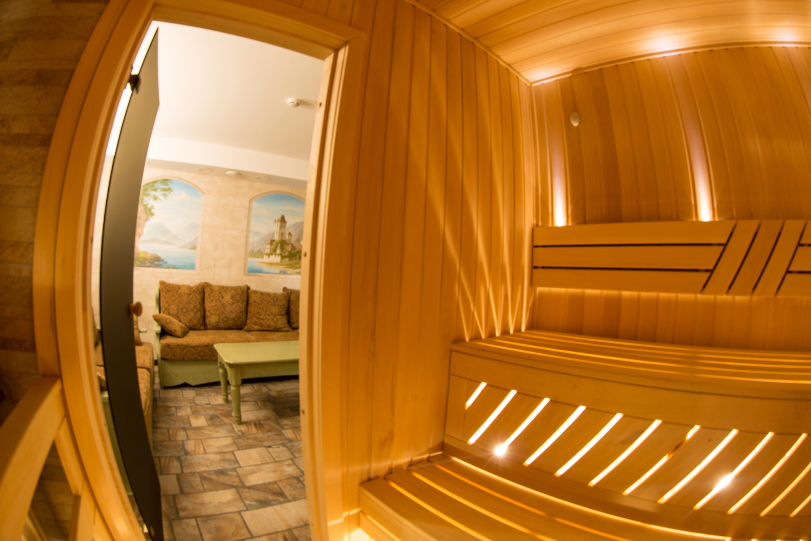 Отель Комендантская Дача