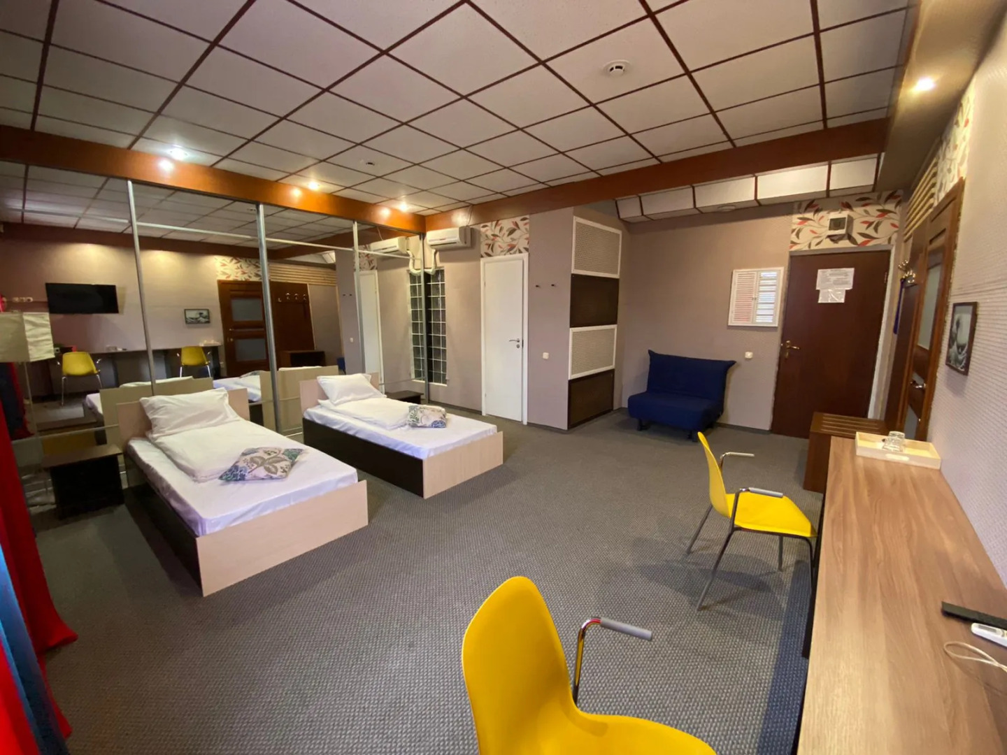 Отель Пония