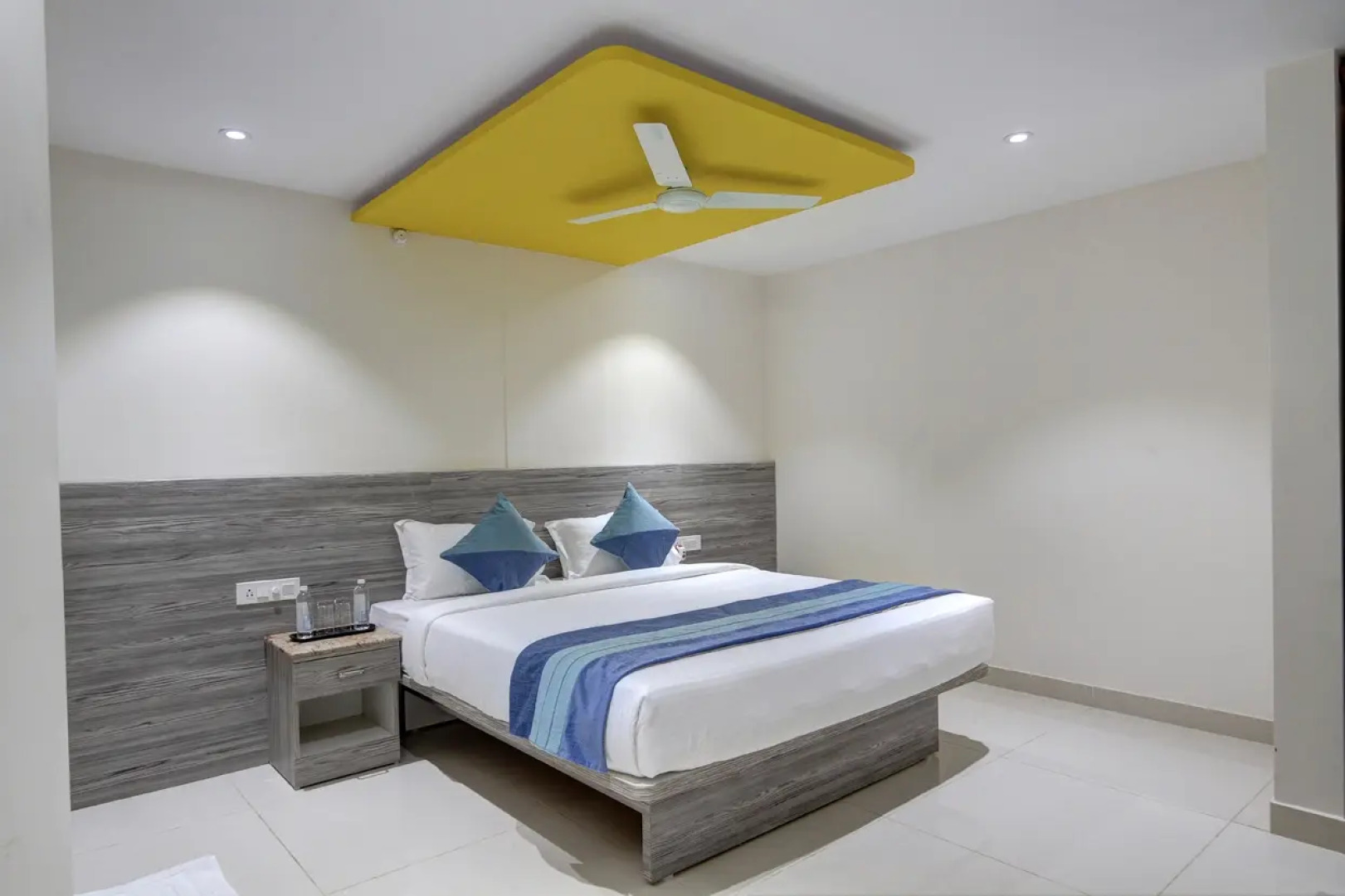 Отель Orange Suites & Inn Near Bangalore Airport