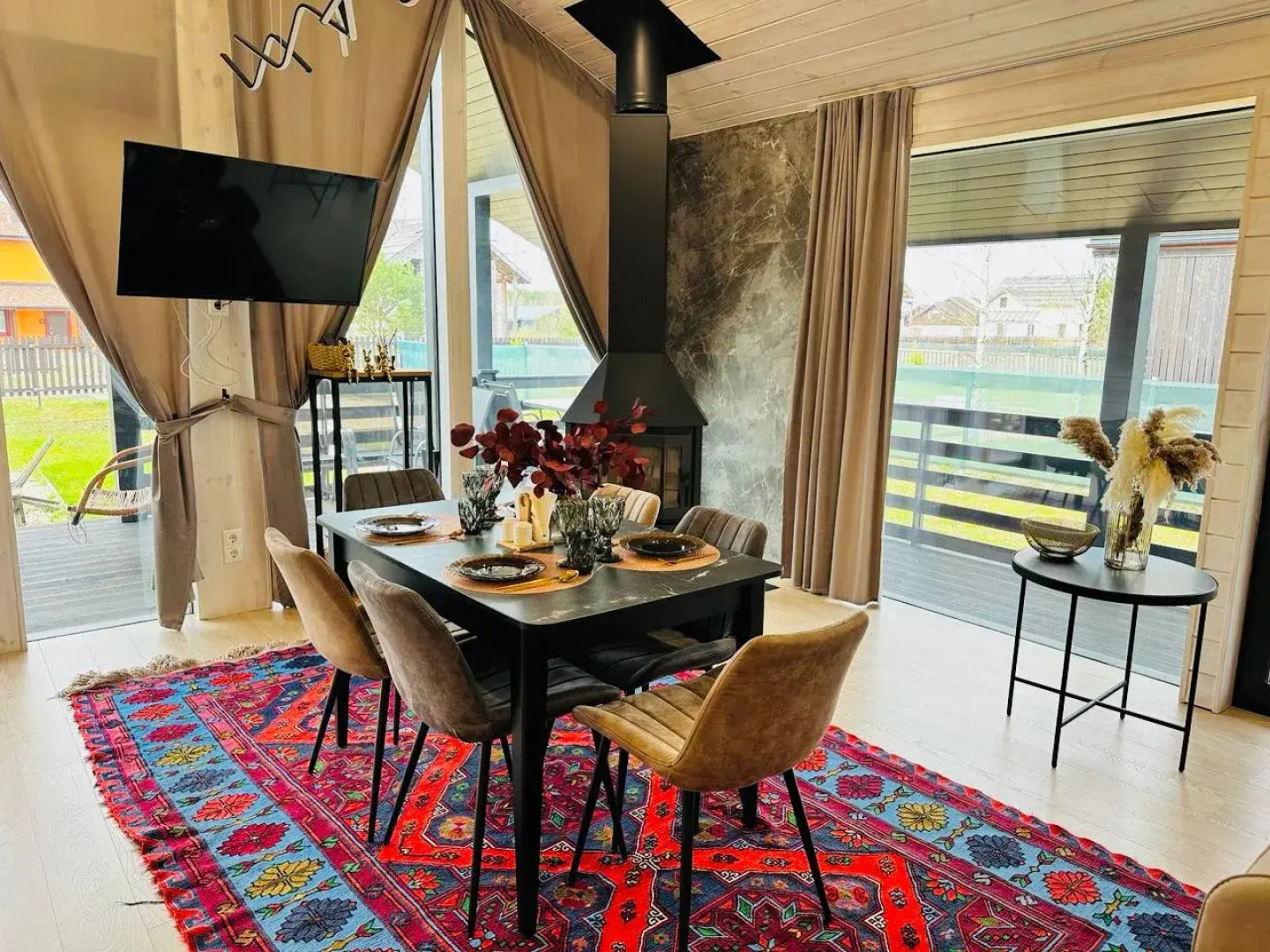 Частный дом LuckyHomeRent Домик в золотых песках