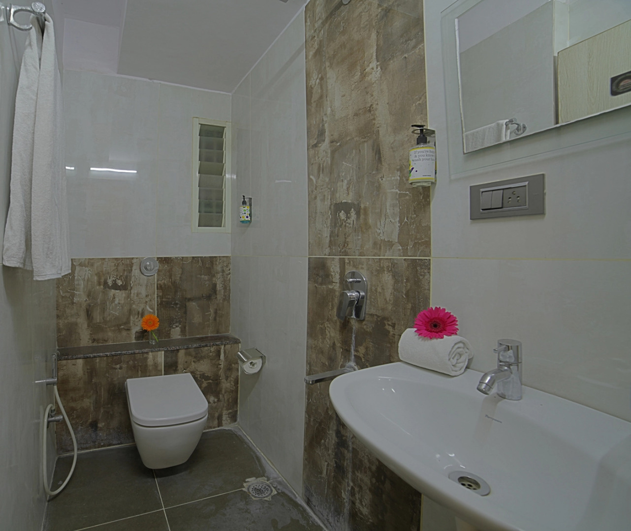 Отель Sai Swetha Grands