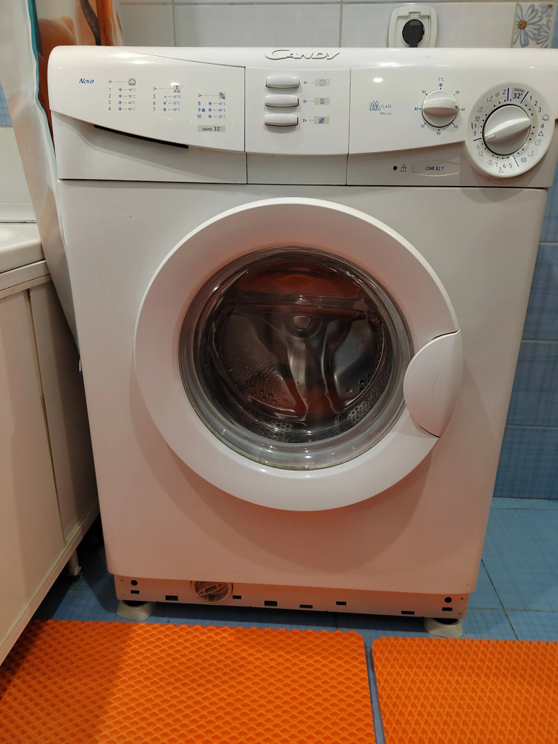 Квартира Двухкомнатная на Площади Пять Углов