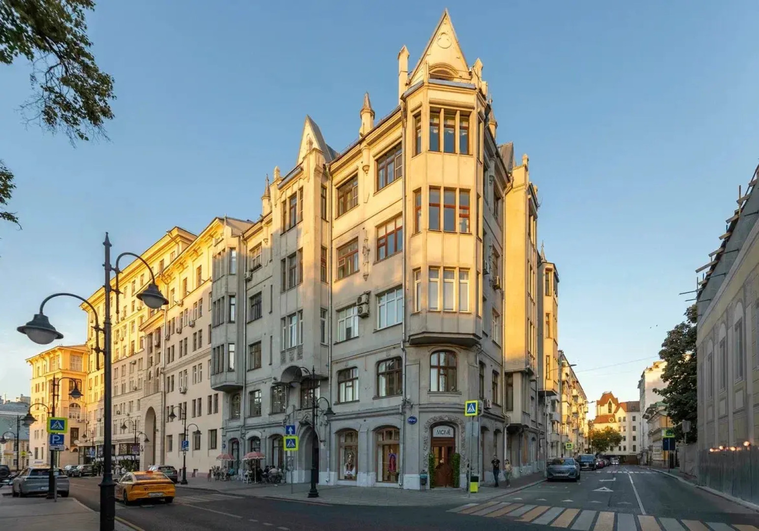 Апартаменты на 1-м Монетчиковском переулке 8