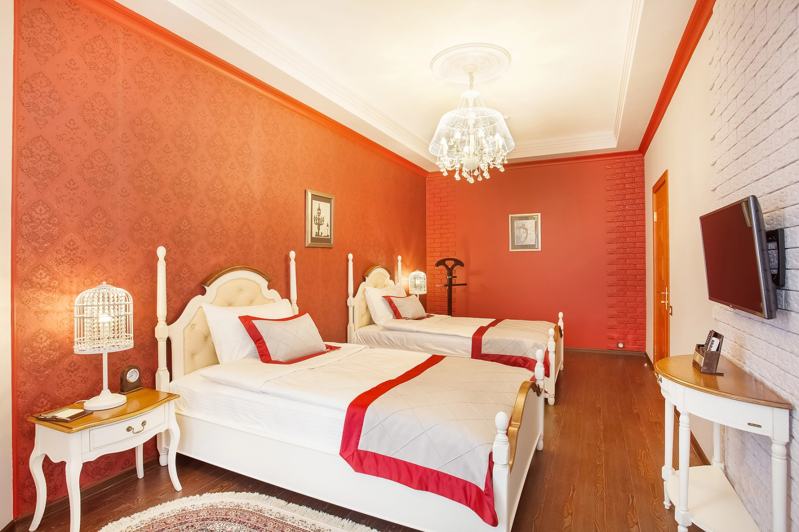 Отель Кристэлла