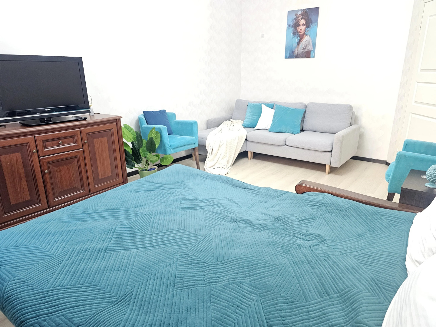 Квартира Теплый Берег в отличном доме