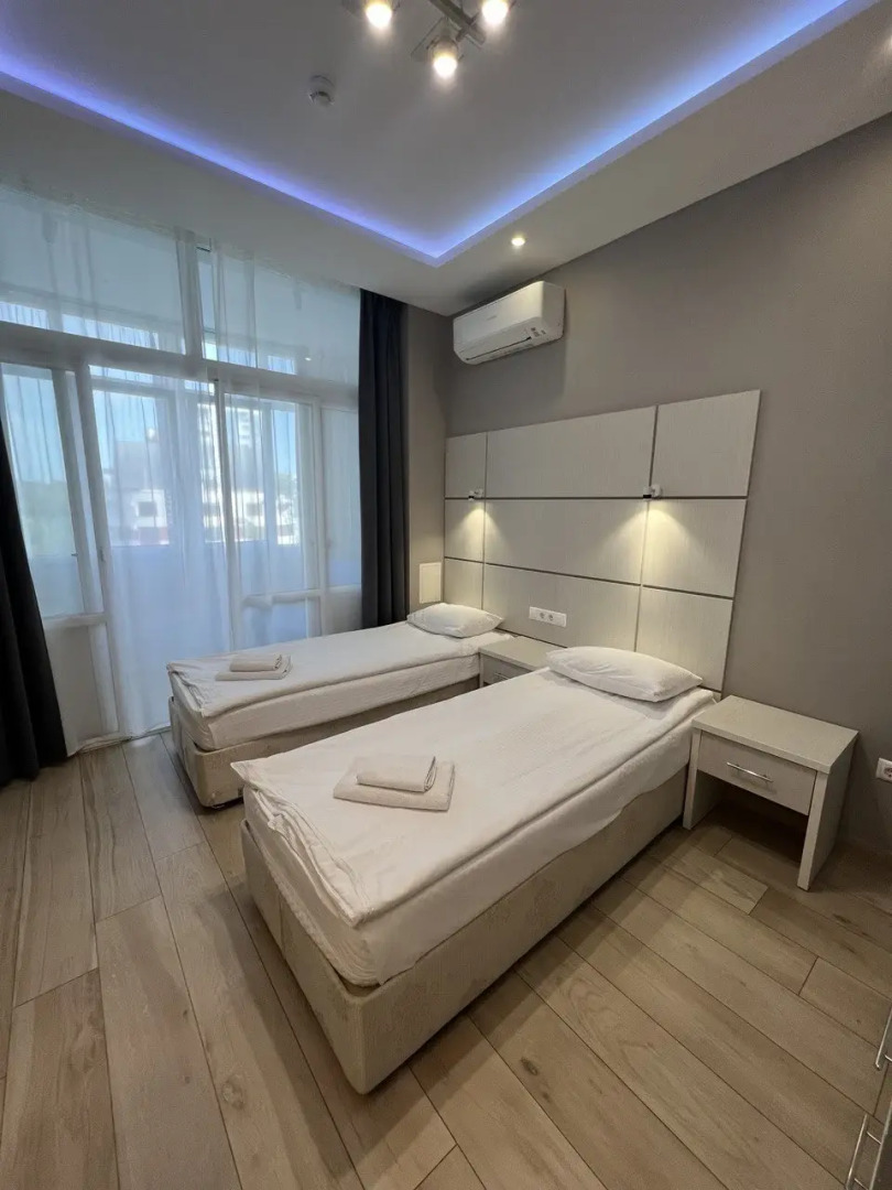 Апартаменты Svetlana District by the sea 3